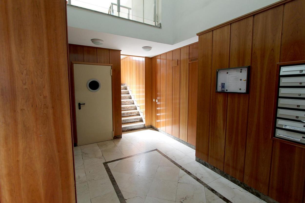 Apartamentos Castilla Luz Business Madri Exterior foto